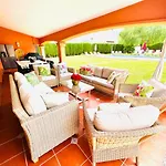 Sol Y Luna Villa *